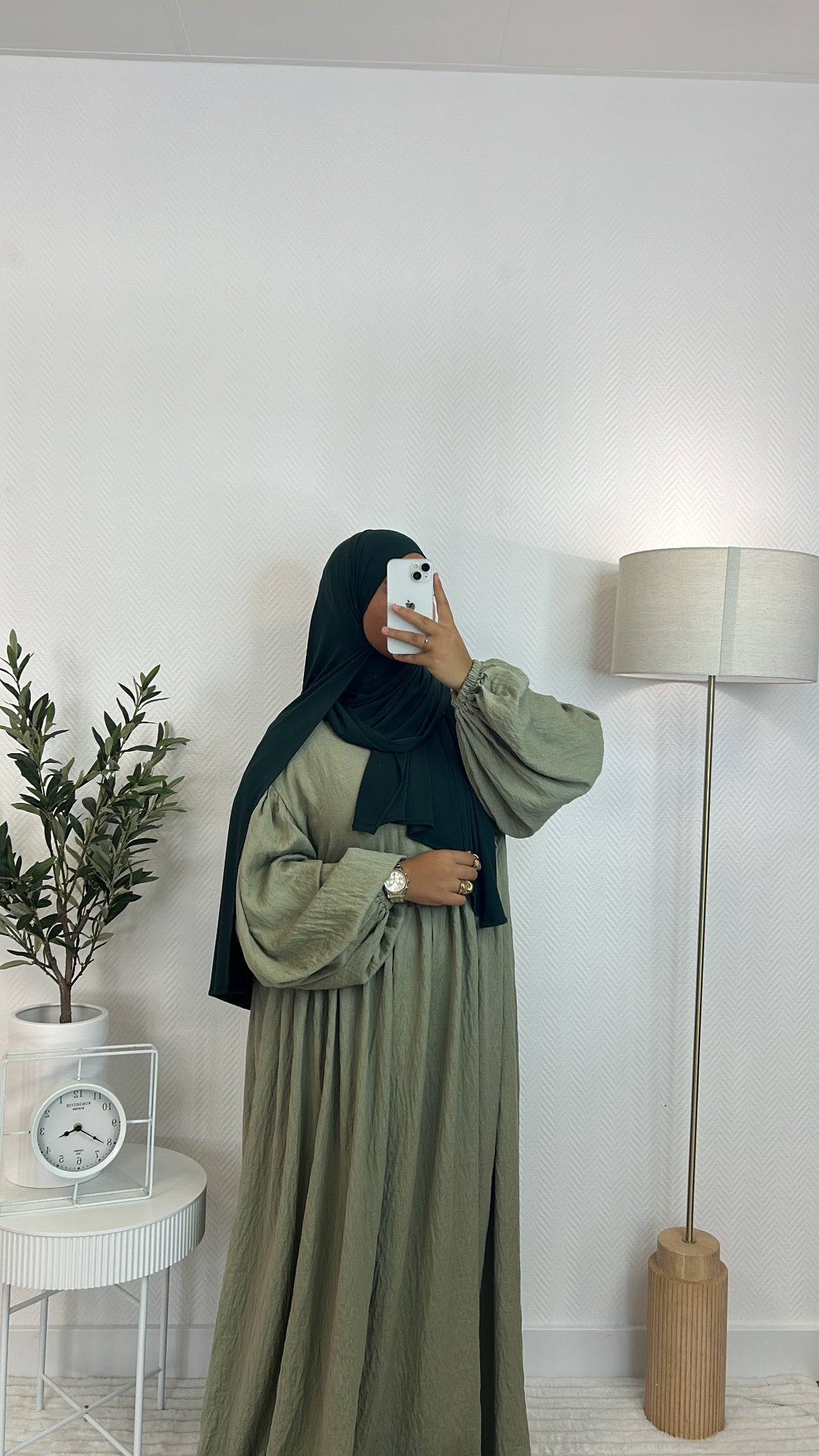 Robe Nour