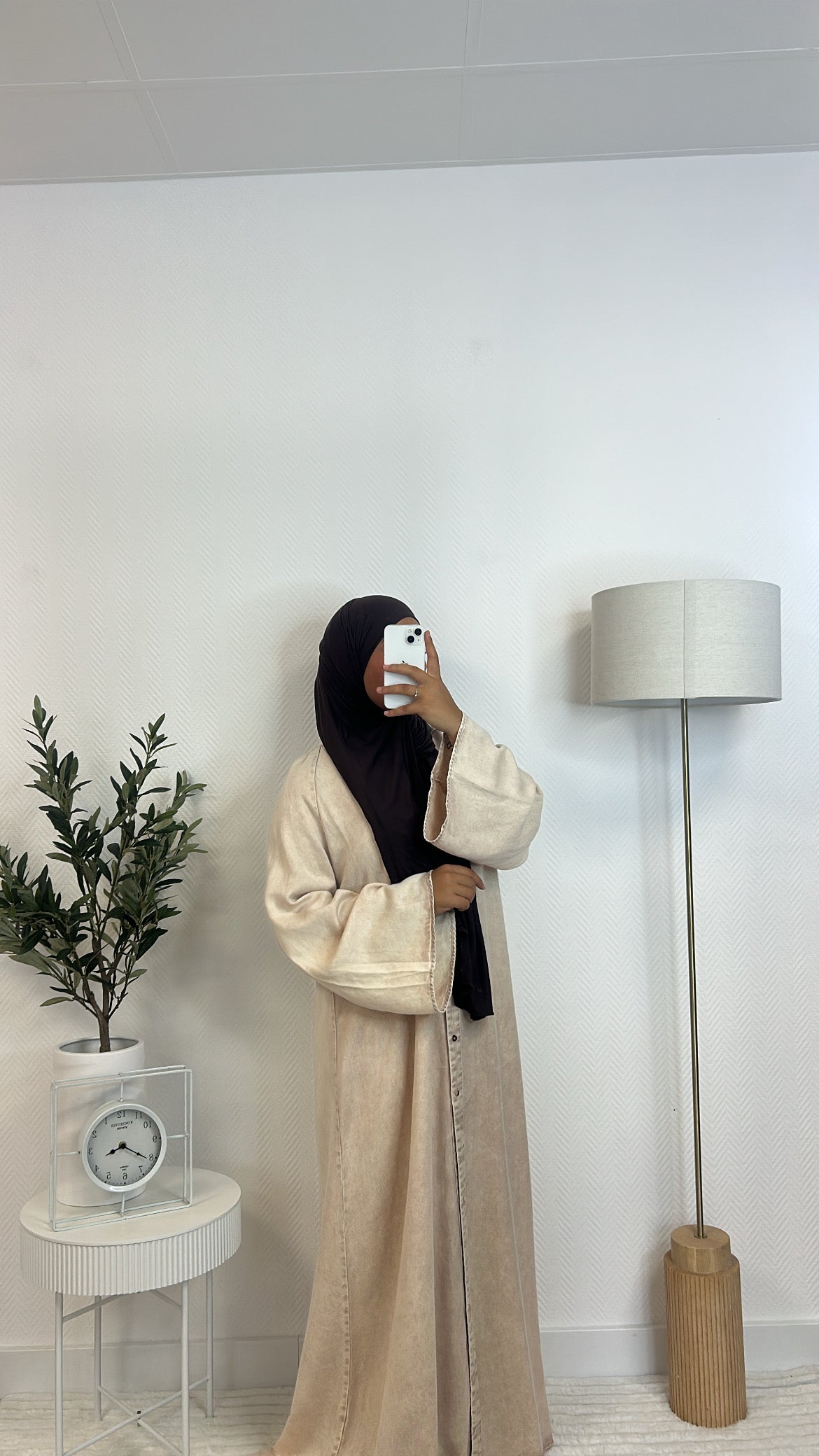 Robe Ezra