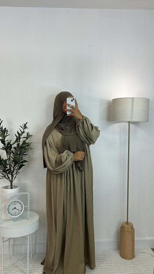 Robe Nour